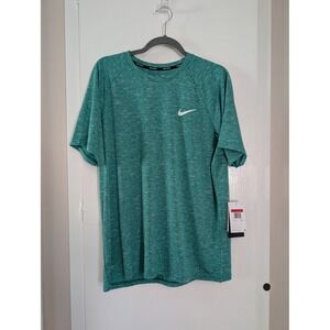 Nike Swim Mens Dri-FIT UPF 40+ Short Sleeve Rash Guard Heather Green Large NEW